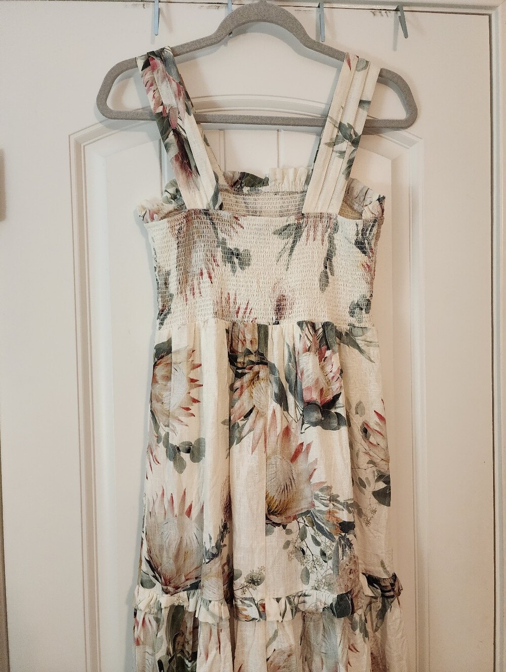 Express $108 NWT Floral Smocked Tiered Maxi Dress in Cream Small Cottagecore - Picture 6 of 10